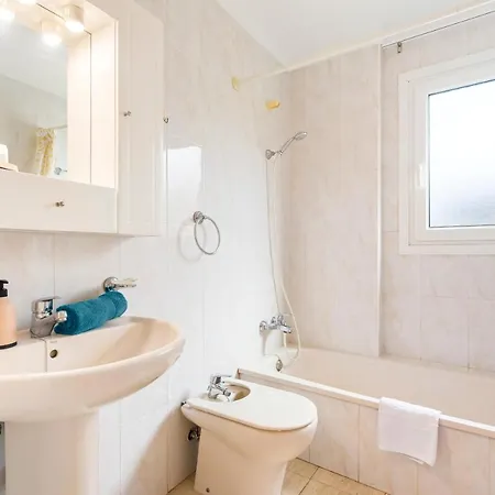 Apartment 17 Cristianos By The ,wifi *